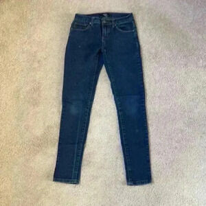 ⭐️ Forever 21 blue jeans in size 24